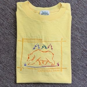 •Vintage• Yellowstone National Park Bear T-Shirt